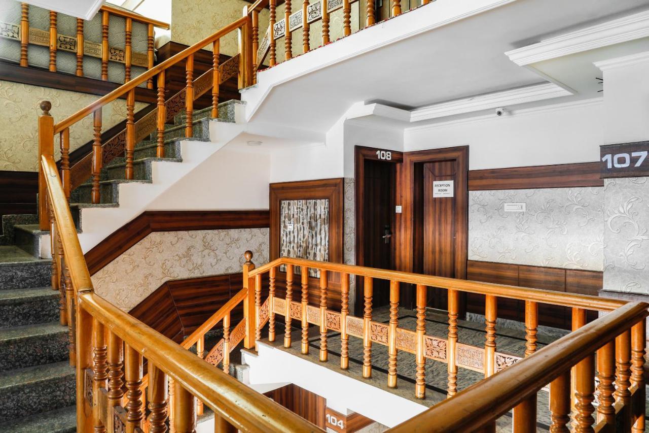 Pahalgam Retreat Hotel Ngoại thất bức ảnh