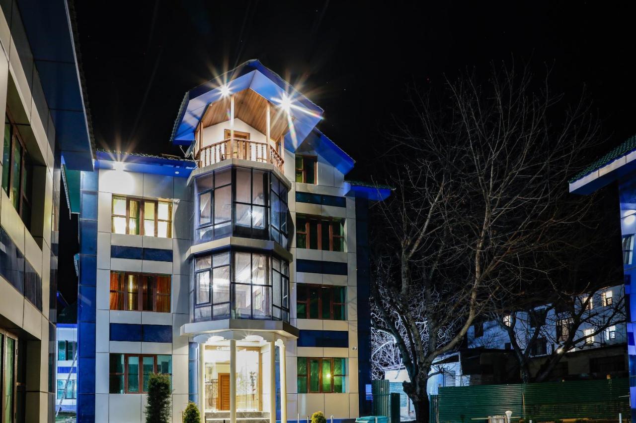 Pahalgam Retreat Hotel Ngoại thất bức ảnh