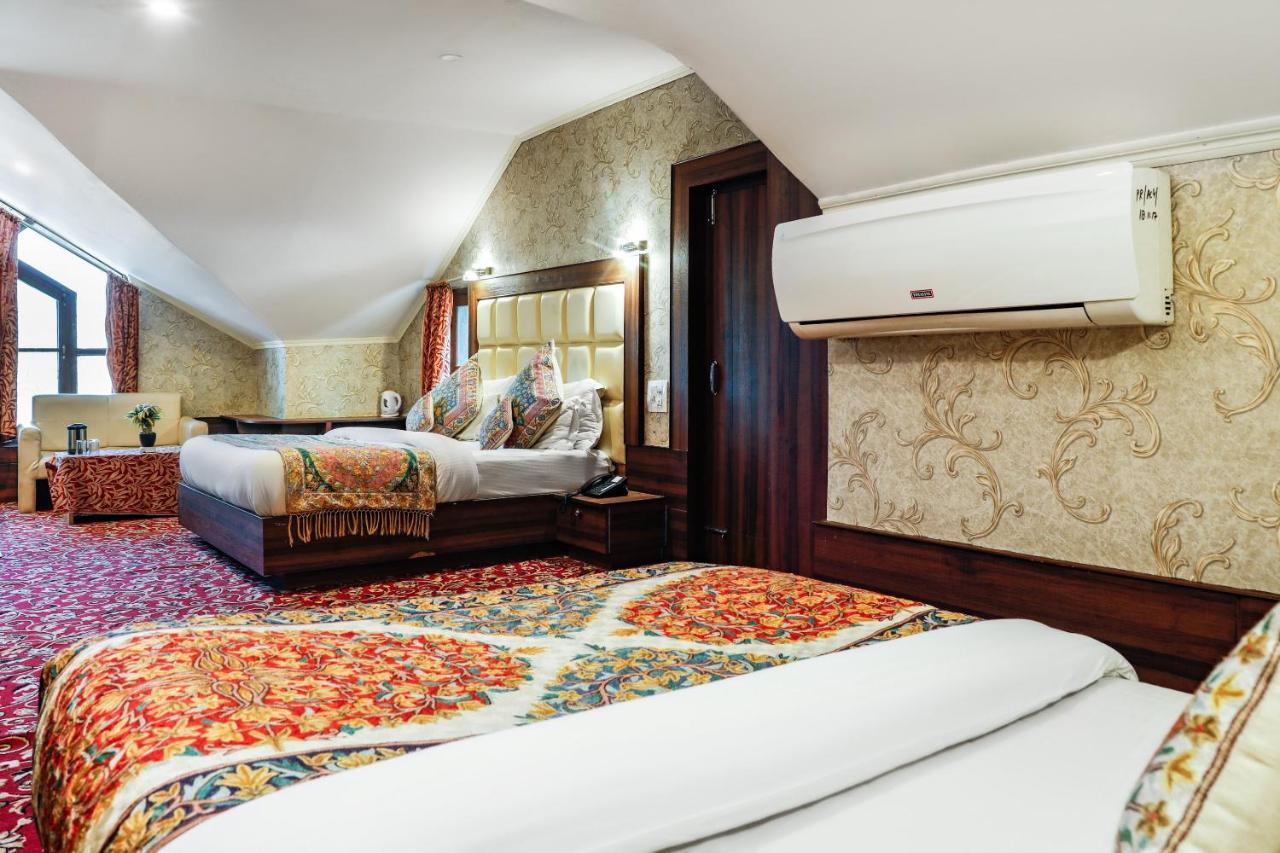 Pahalgam Retreat Hotel Ngoại thất bức ảnh