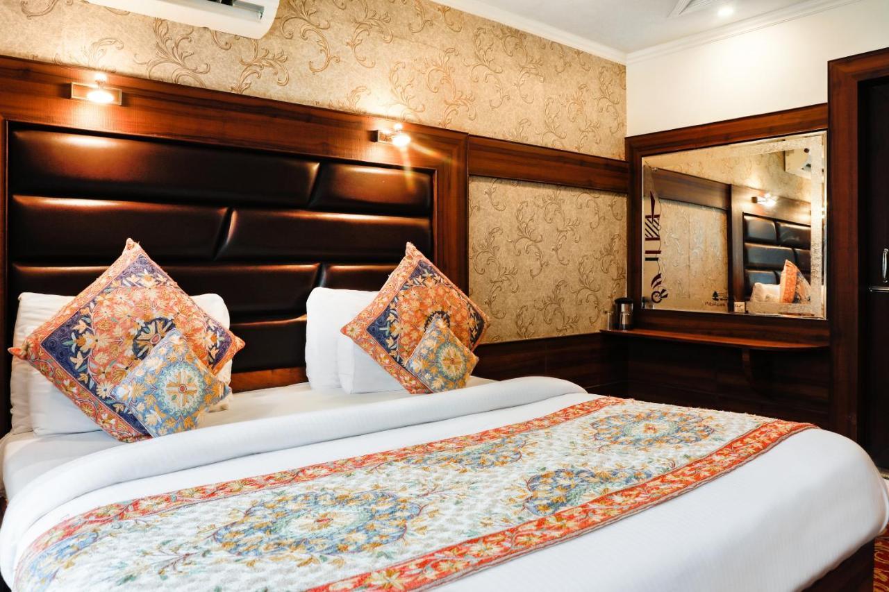 Pahalgam Retreat Hotel Ngoại thất bức ảnh